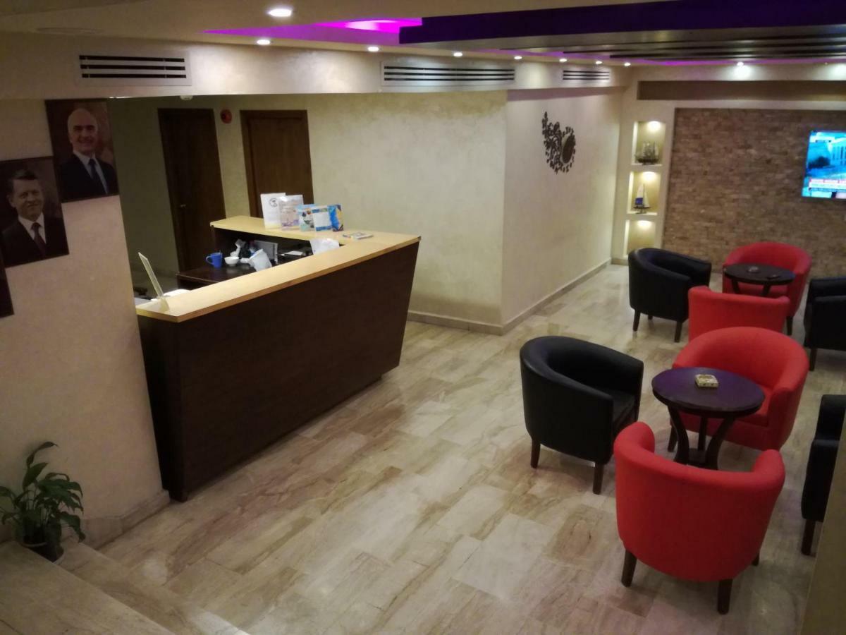The Yacht Hotel Akabe Dış mekan fotoğraf